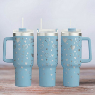 Tumbler mit Gravur - Shower of hearts - hellblau