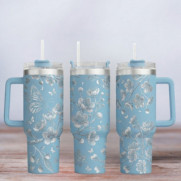 Tumbler mit Gravur - Motiv Cherry Blossom - hellblau