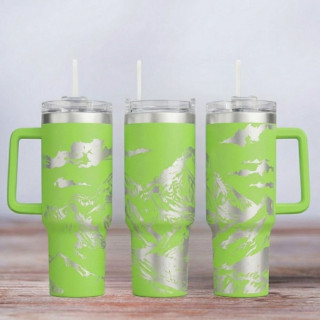 Tumbler mit Gravur - Motiv Everest - hellgrün